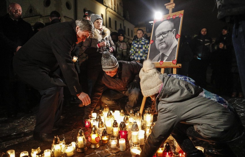 Rzeszów oddał hołd prezydentowi Gdańska Pawłowi...