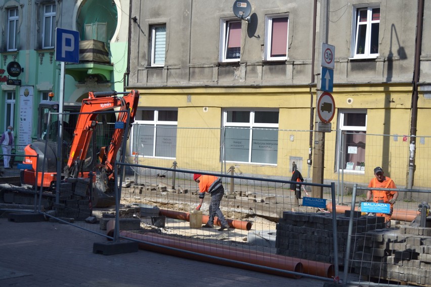 Trwa remont torowiska w Sosnowcu na ulicy Małachowskiego....