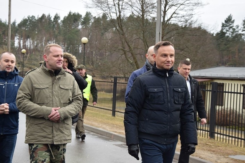 Prezydent Andrzej Duda spotkał się z mieszkańcami Rytla i...