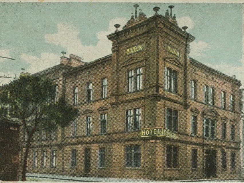 Budynek Muzeum, czyli siedziba Towarzystwa Naukowego w...