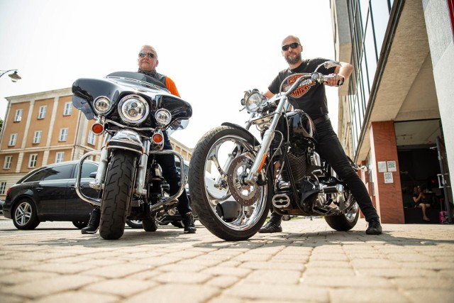 Dariusz Wietocha, członek zarządu Stowarzyszenia Harley Davidson Podlasie oraz Bartosz Jurkowski, przyjaciel Klubu, który poprowadzi sobotnią imprezę