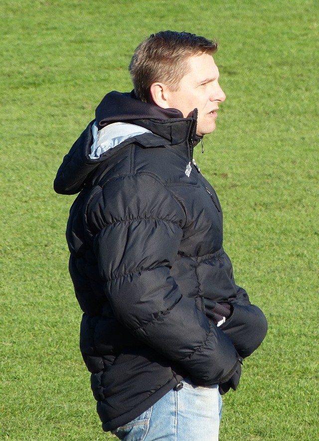Trener Stali Stalowa Wola, Jaromir Wieprzęć, może być zadowolony z postawy swojego zespołu.