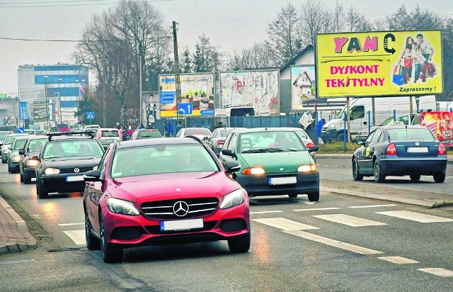 Korki na ul. Węgierskiej  ( na zdjęciu) miała rozładować Węgierska Bis, ale wiadomo, że nie powstanie