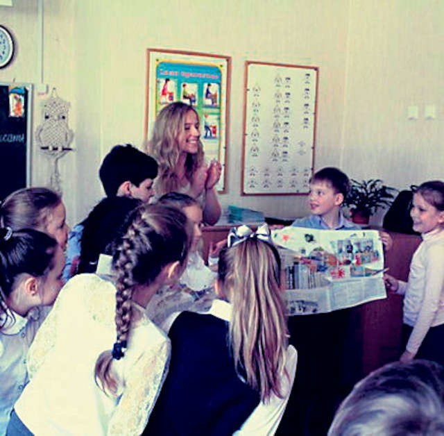 Zajęcia w jednej ze szkół podstawowych w Rosji dotyczyły...