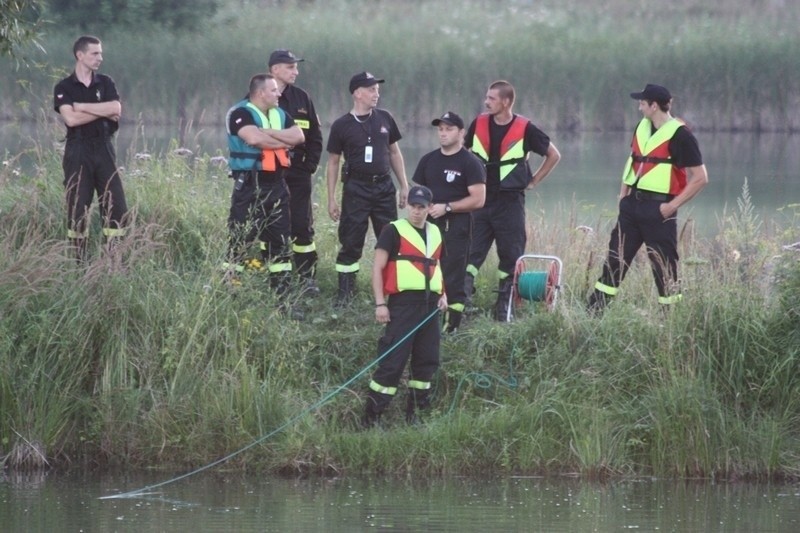 Utonięcie w Łazach: Nie żyje 25-latek