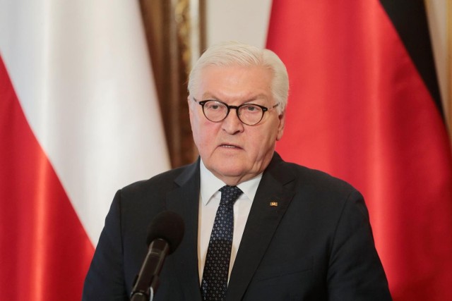 Sto dni po rozpoczęciu wojny na Ukrainie prezydent federalny Niemiec Frank-Walter Steinmeier przyjął w Pałacu Bellevue przewodniczącego ukraińskiego parlamentu Rusłana Stefanczuka