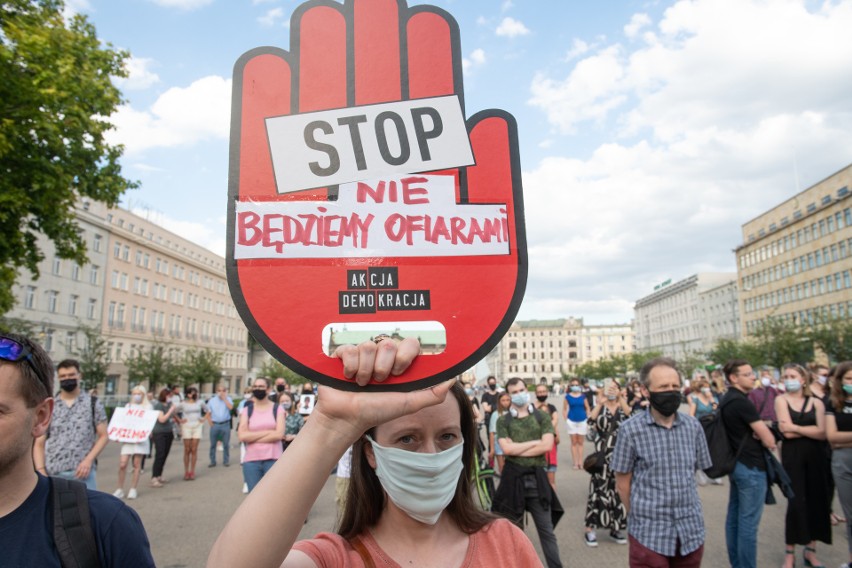 Powodem protestu są zapowiedzi PiS i Ordo Iuris dotyczące...