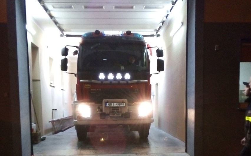 Strażacy z OSP Topczewo mają nowy wóz za 800 tys. zł (zdjęcia)