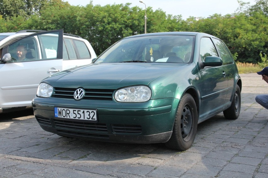 VW Golf, rok 1998, 1,8 benzyna, cena 3500 zł