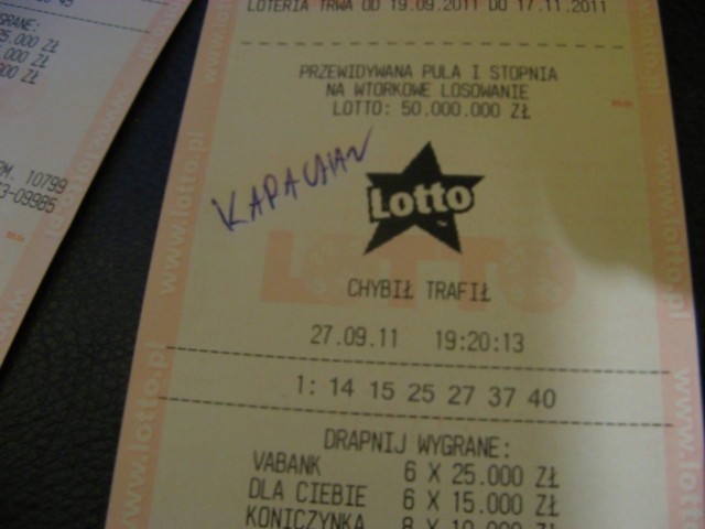 To jeden ze szczęśliwych losów Lotto? Takie zdjęcie znaleźliśmy na facebook.pl. Wygląda prawdopodobnie?