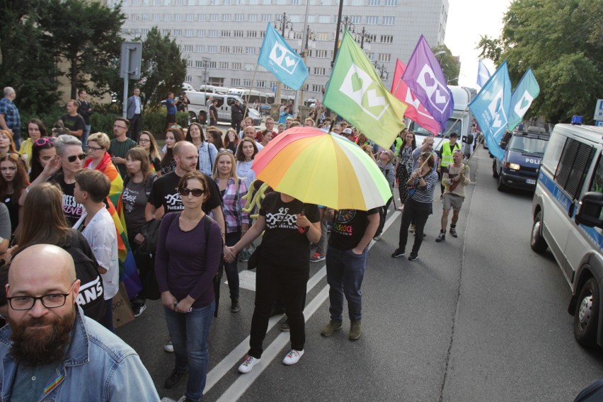 Katowice: Marsz Równości w sobotę 8 września w centrum miasta. PROGRAM, TRASA MARSZU Kontrmanifestacja Młodziezy Polskiej zakazana