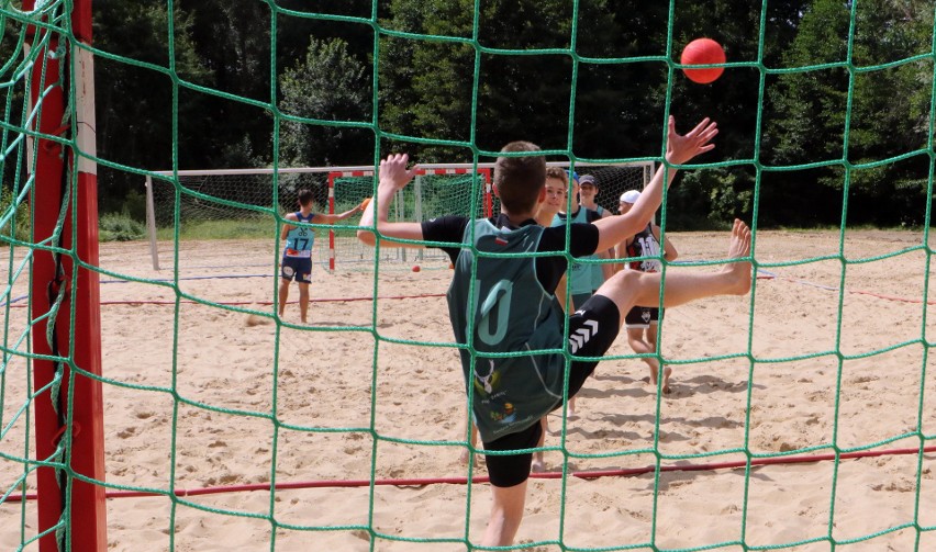 Półfinały Mistrzostw Polski w Piłce Ręcznej Plażowej w...