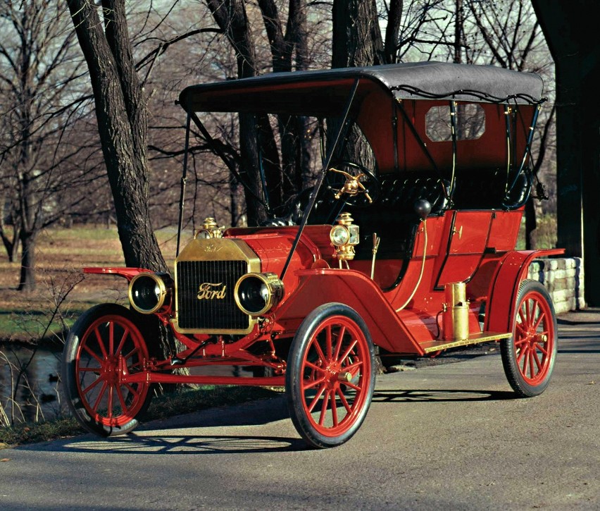 1909 Ford Model T....