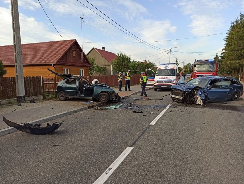 Śmiertelny wypadek w Nowosadach. Lanos całkowicie...