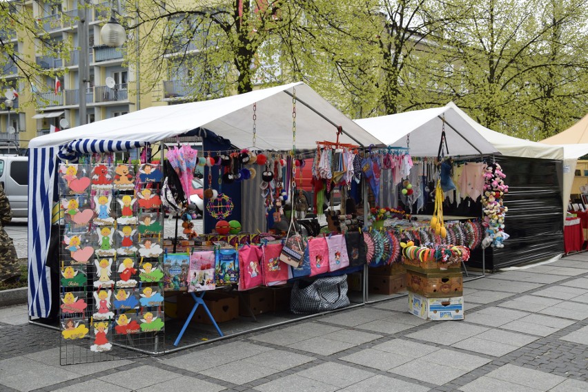 Zakaz handlu 3 maja? Nie pod Jasną Górą [ZDJĘCIA]