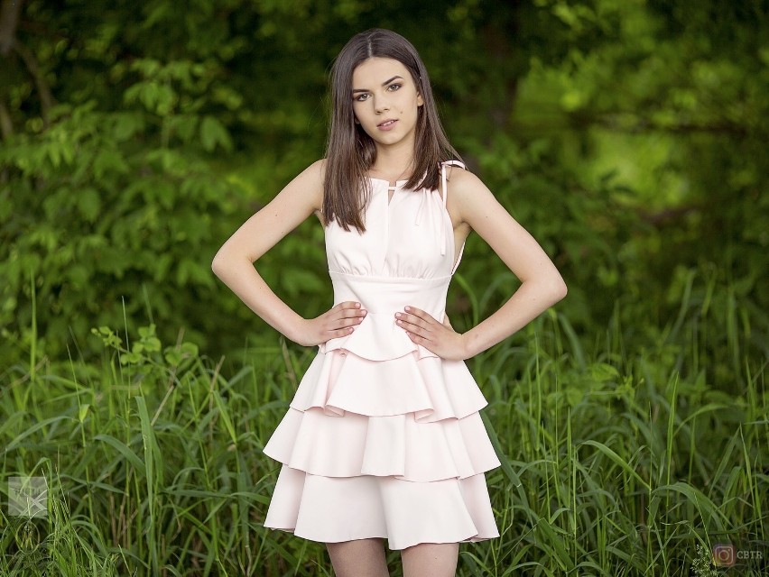 Miss Ziemi Łomżyńskiej 2020. Zobacz najpiękniejsze nastolatki w regionie [zdjęcia]