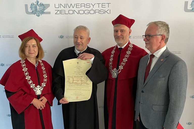 Prof. Marek Konopczyński Z Uniwersytetu w Białymstoku został doktorem honorowym Uniwersytetu Zielonogórskiego