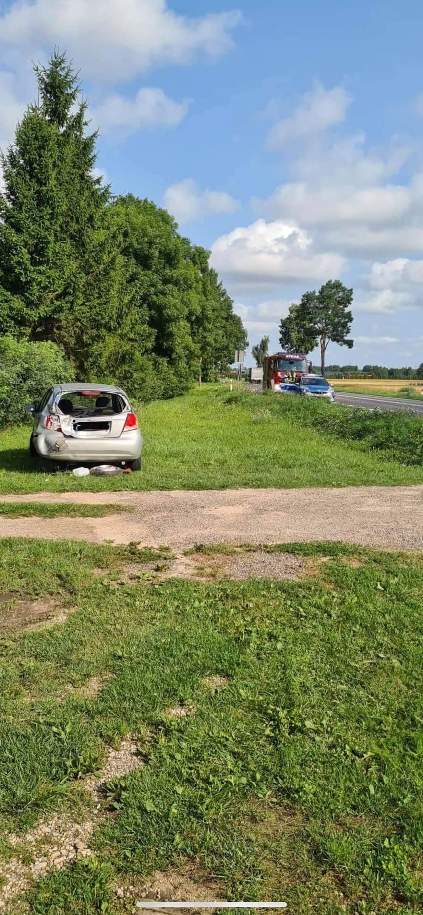 Bobry. Zderzenie samochodu osobowego z ciężarowym na trasie Ełk – Grajewo