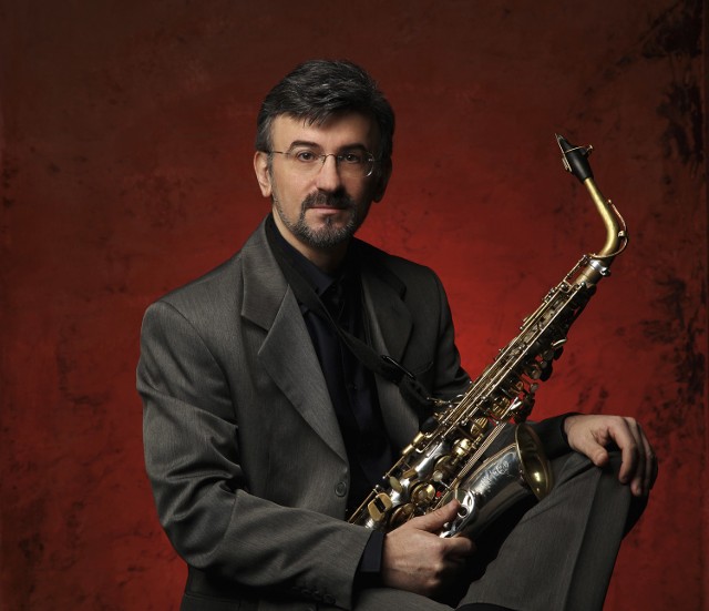 Wystąpi grecki mistrz saksofonu, Theodore Kerkezos.