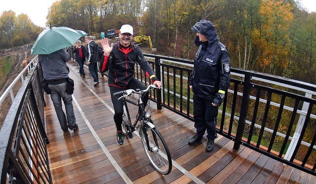 Nową atrakcją podnoszącą walory turystyczne Koronowa jest wyremontowany i niedawno otwarty most kolei wąskotorowej nad Brdą
