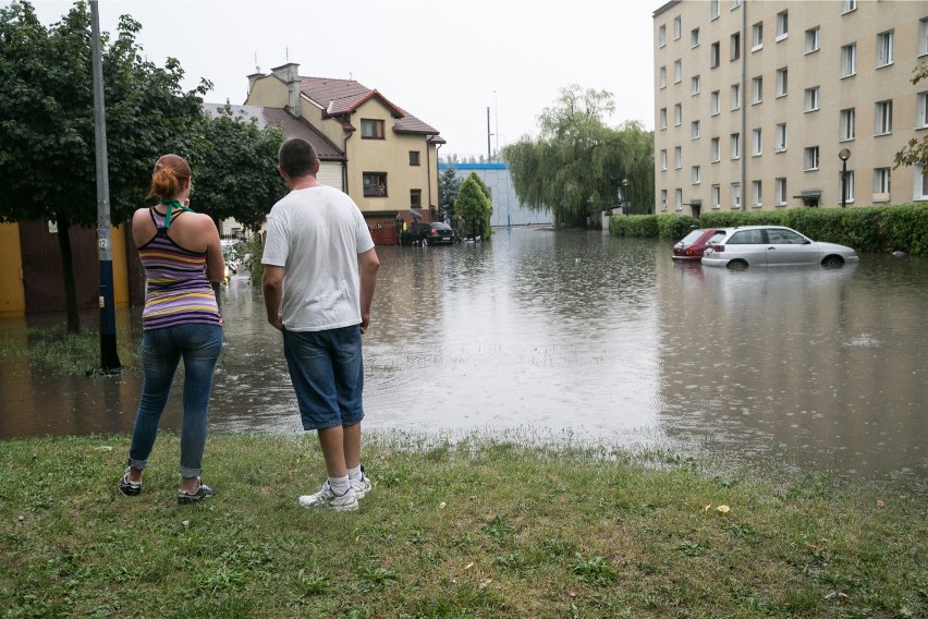 Kraków. Mieszkańcy osiedla Kabel od lat cierpią z powodu podtopień. Potrzebna (na wczoraj) przepompownia rodzi się w urzędniczych bólach