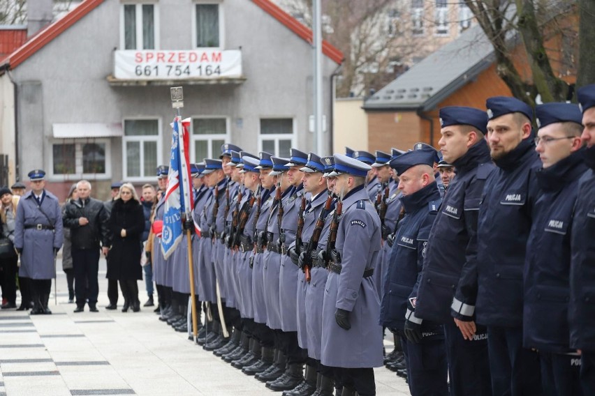 Białystok. Służbę w podlaskim garnizonie rozpoczęło 23 nowych policjantów (zdjęcia i wideo)