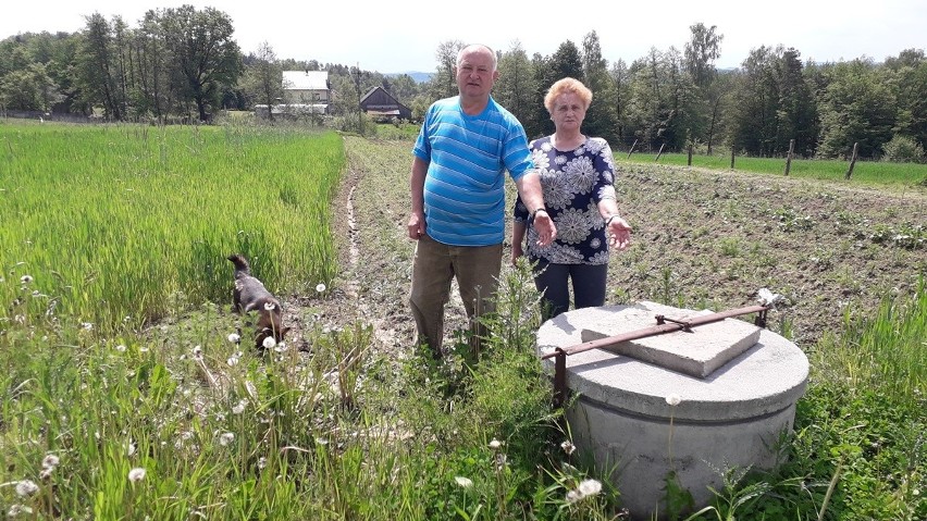 Nowa studnia państwa Florków jest ok. 200 m od zabudowań