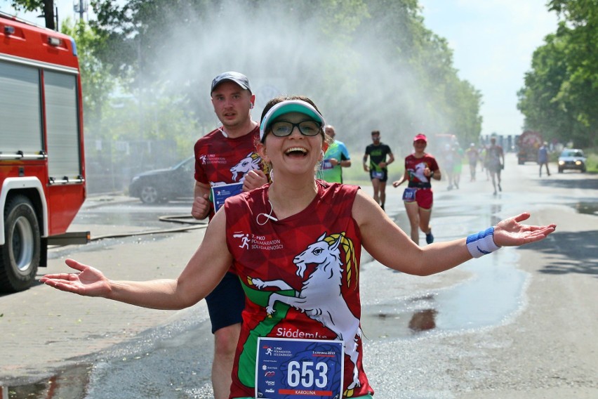 7. PKO Półmaraton Solidarności na trasie ze Świdnika do Lublina. Na mecie zameldowało się ponad 800 osób. Zobacz zdjęcia i wideo!