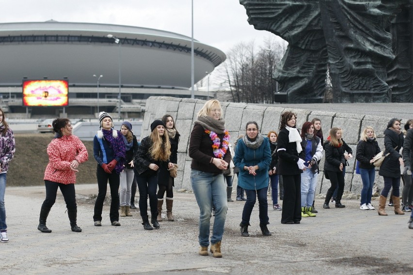 Taneczny flashmob w Katowicach [ZDJĘCIA]