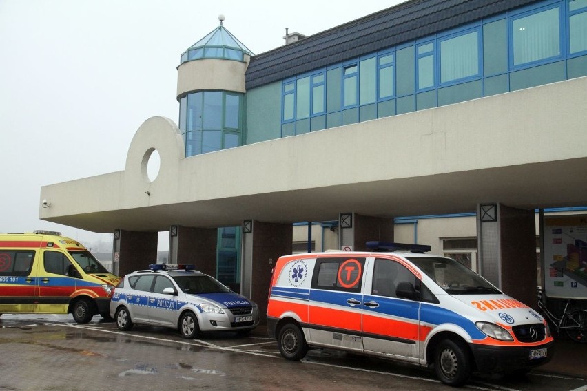 Mężczyzna zmarł w holu szpitala przy ulicy Borowskiej