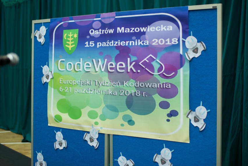 Minister cyfryzacji zachęcał w Ostrowi do nauki programowania [ZDJĘCIA, WIDEO]