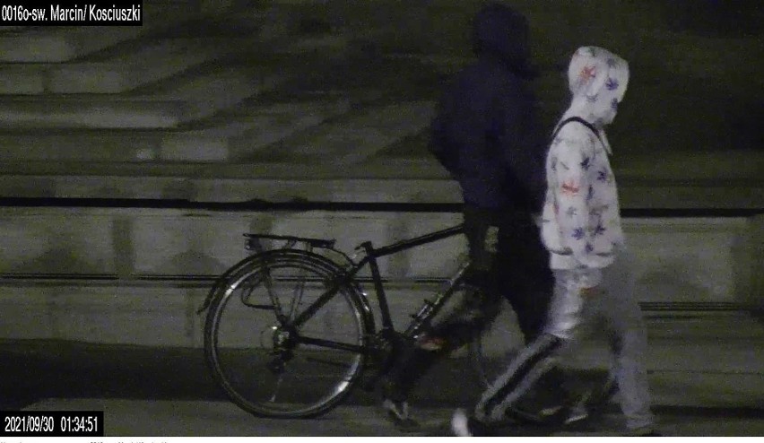 W Poznaniu zatrzymano złodziei rowerów. Wypatrzył ich operator monitoringu