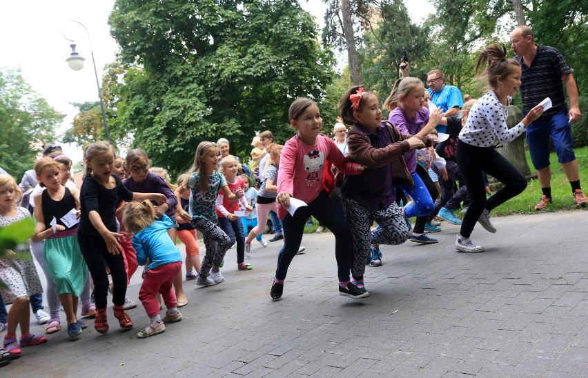 Ponad 800 młodych osób spędzi atrakcyjne wakacje w ramach...