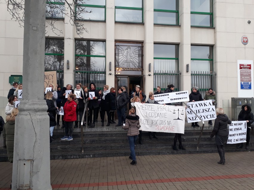 Protest urzędników sądowych w Gdyni, 11.12.2018