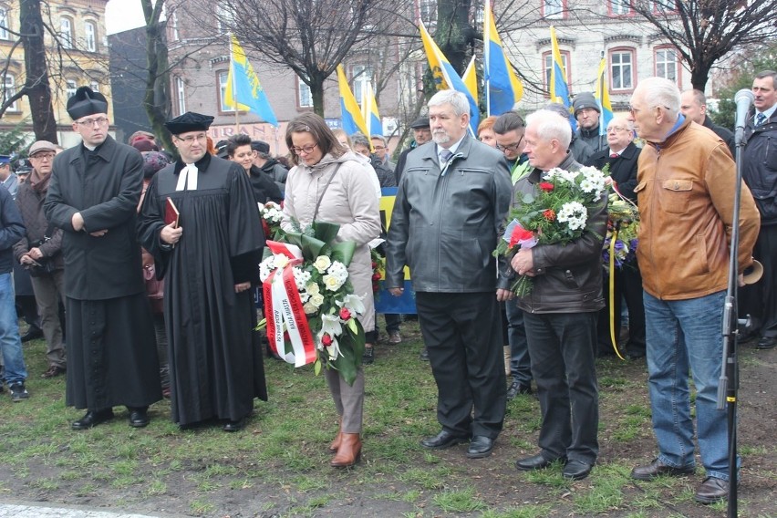 W Świętochłowicach odsłonięto obelisk upamiętniający...