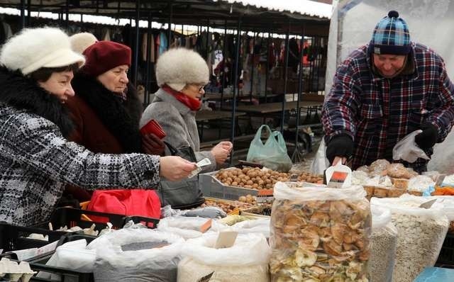 378 kupców z targowiska podpisało list protestacyjny przeciwko Toruńskim Sukiennicom