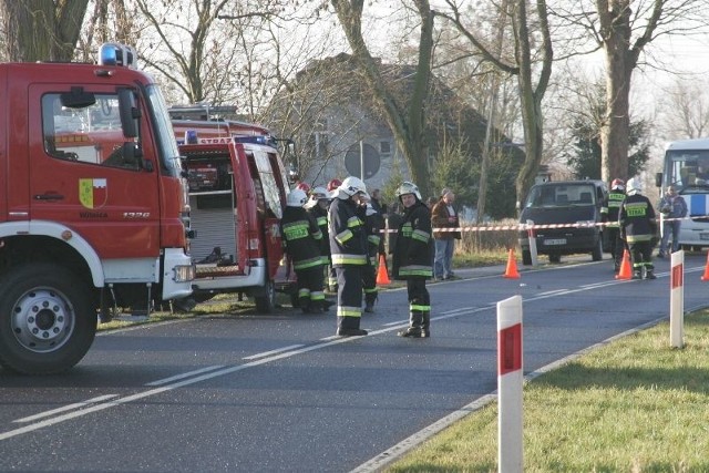 W wypadku zginął kierowca volkswagena passata