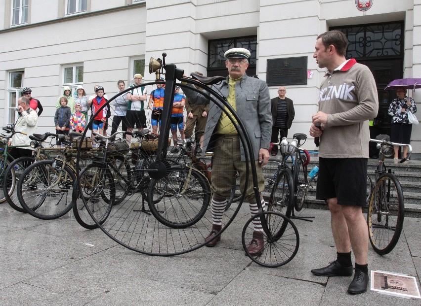 " 130 lat roweru w Radomiu " festyn historyczno-sportowy