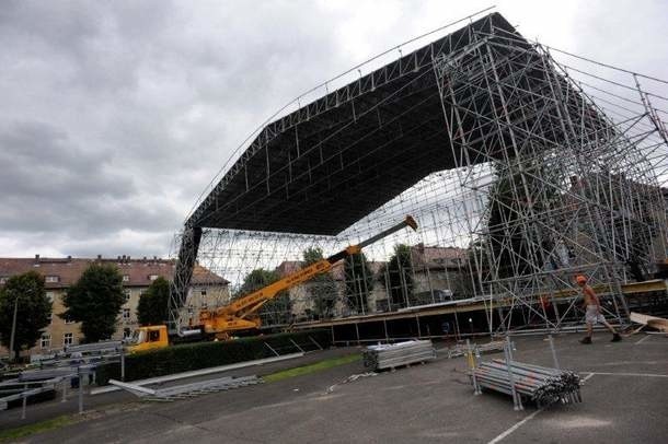 w kampusie Politechniki Opolskiej. Tegoroczny festiwal odbędzie się poza amfiteatrem, który jest remontowany.