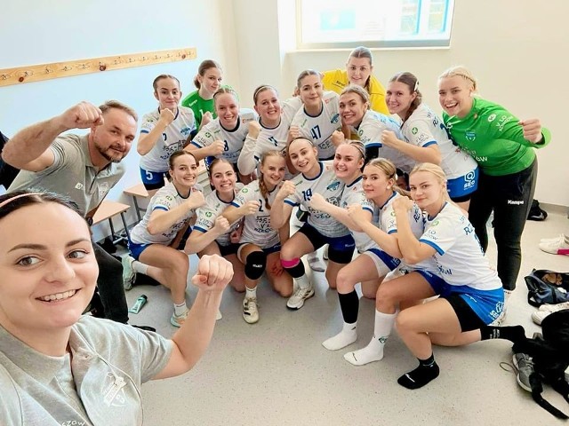 Szczypiornistki Handballu Rzeszów odniosły trzecie ligowe zwycięstwo.