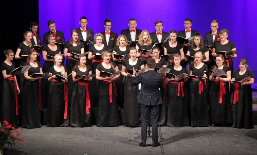 Jubileuszowy koncert chór  Alla camera dał  w niedzielę,  w...