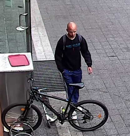To on ukradł rower pod Focusem w Rybniku. Rozpoznajesz...