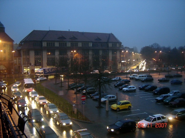 W piątek popoludniu centrum Slupska bylo calkowicie...