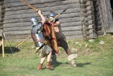 Legioniści i gladiatorzy walczyli w Grodzie Birów w Podzamczu ZDJĘCIA