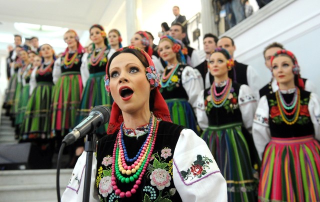 Zespół Ludowy Pieśni i Tańca Mazowsze wystąpi w Słupsku.