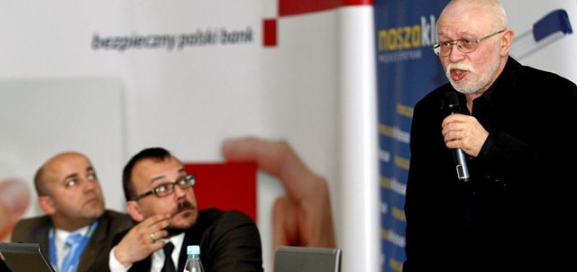 Wiesław Gałązka (z prawej): - Coraz mniej osób, gdy polityk zachowa się przyzwoicie, mówi, że to człowiek kulturalny, porządny. Raczej, że został dobrze przygotowany przez PR-owców.