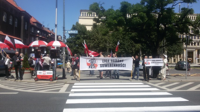 Pikieta w obronie polskości Śląska