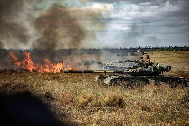 Rosyjskie wojska już od sierpnia 2022 roku próbują zająć leżący w obwodzie donieckim Bachmut.