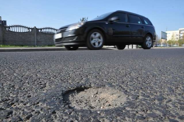 Ruszają poprawki remontu BrzozowejUlica Brzozowa