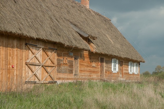 Fragment nadwiślańskiej wioski przełomu XIX i XX w. Rekonstrukcja w Wielkiej Nieszawce